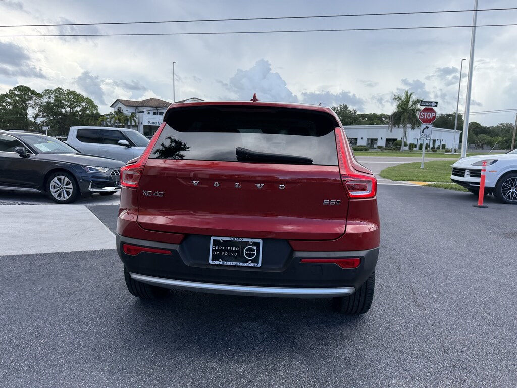 Used 2024 Volvo XC40 B5 Plus Bright Theme SUV