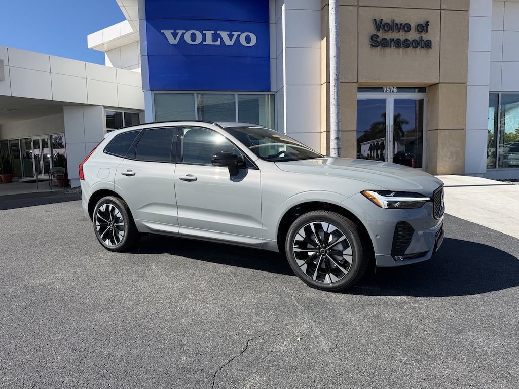 New 2026 Volvo XC60 B5 Plus SUV