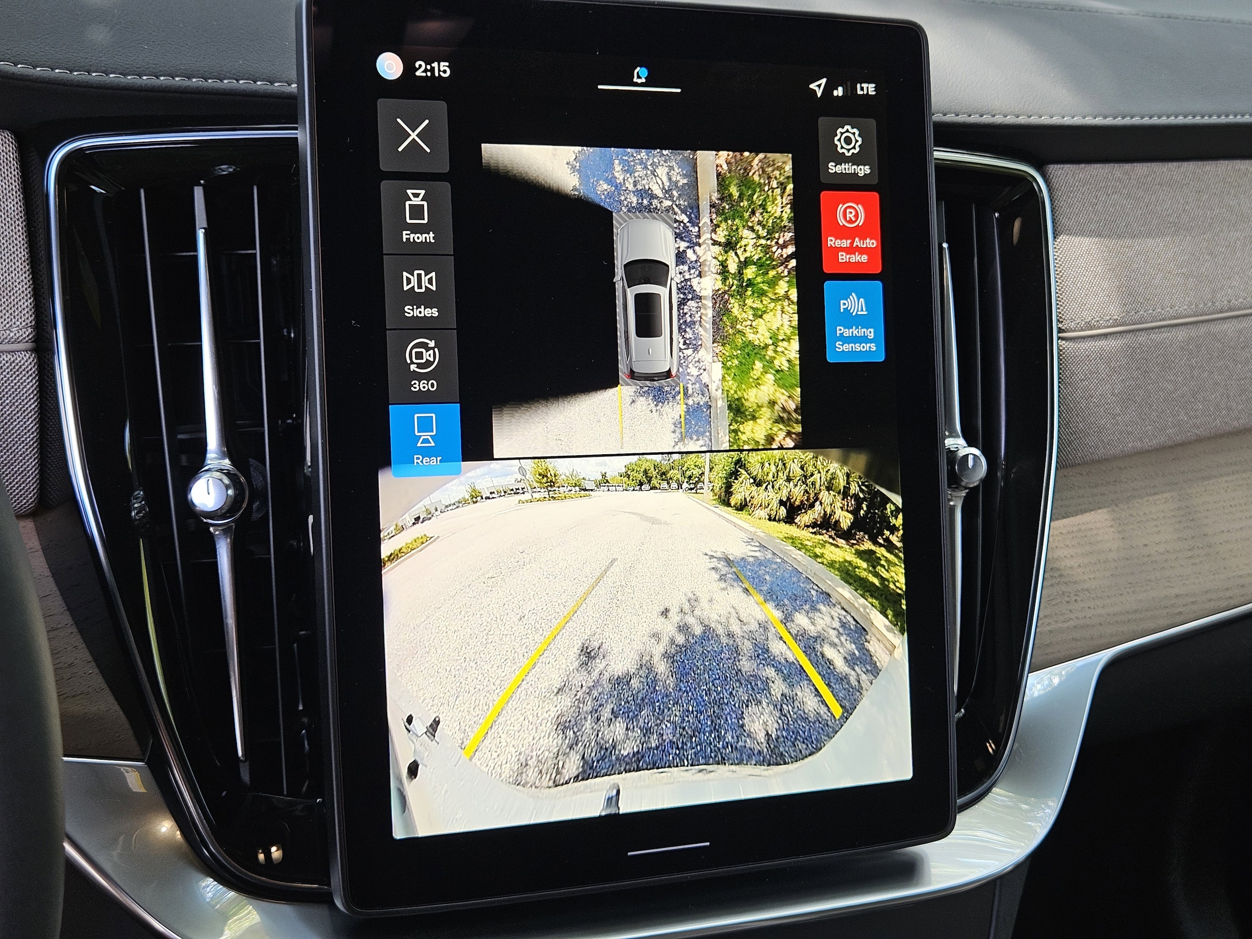 2026 Volvo XC90 Plus - Photo 28