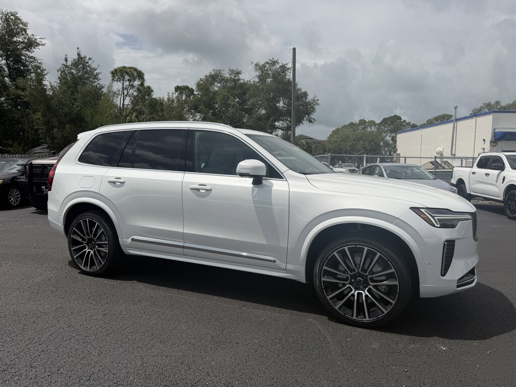 New 2026 Volvo XC90 B6 Plus 7-Seater SUV
