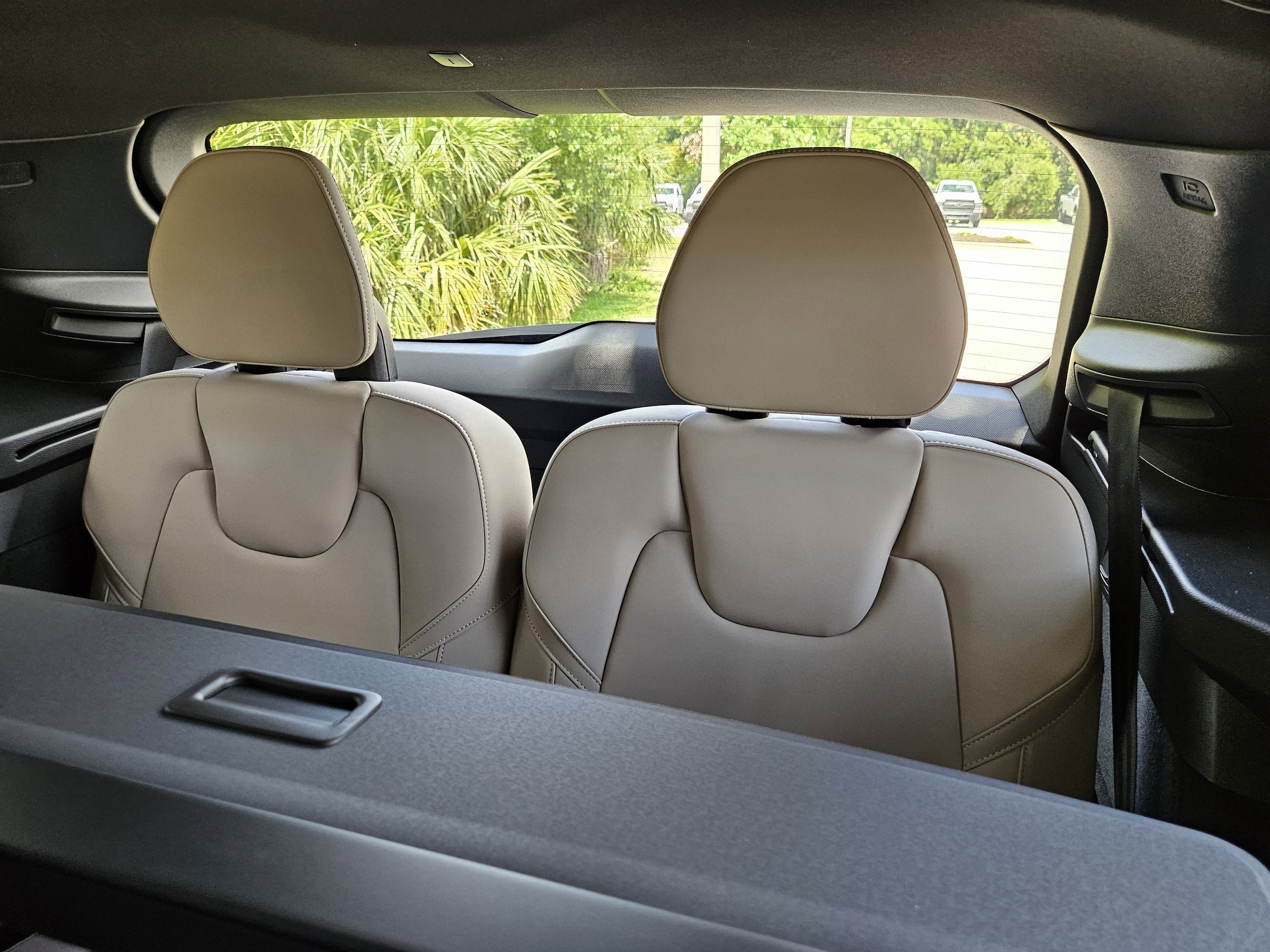 2026 Volvo XC90 Plus - Photo 15