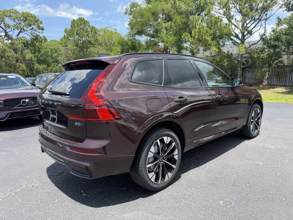 New 2026 Volvo XC60 B5 Plus SUV