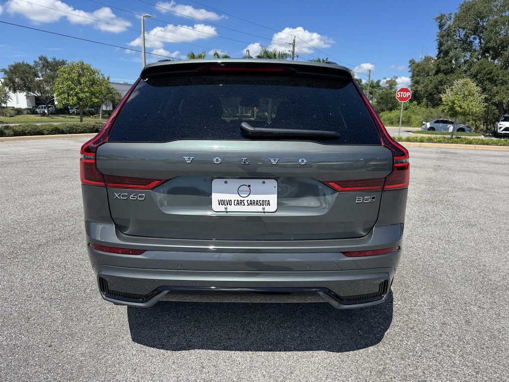 New 2026 Volvo XC60 B5 Ultra SUV