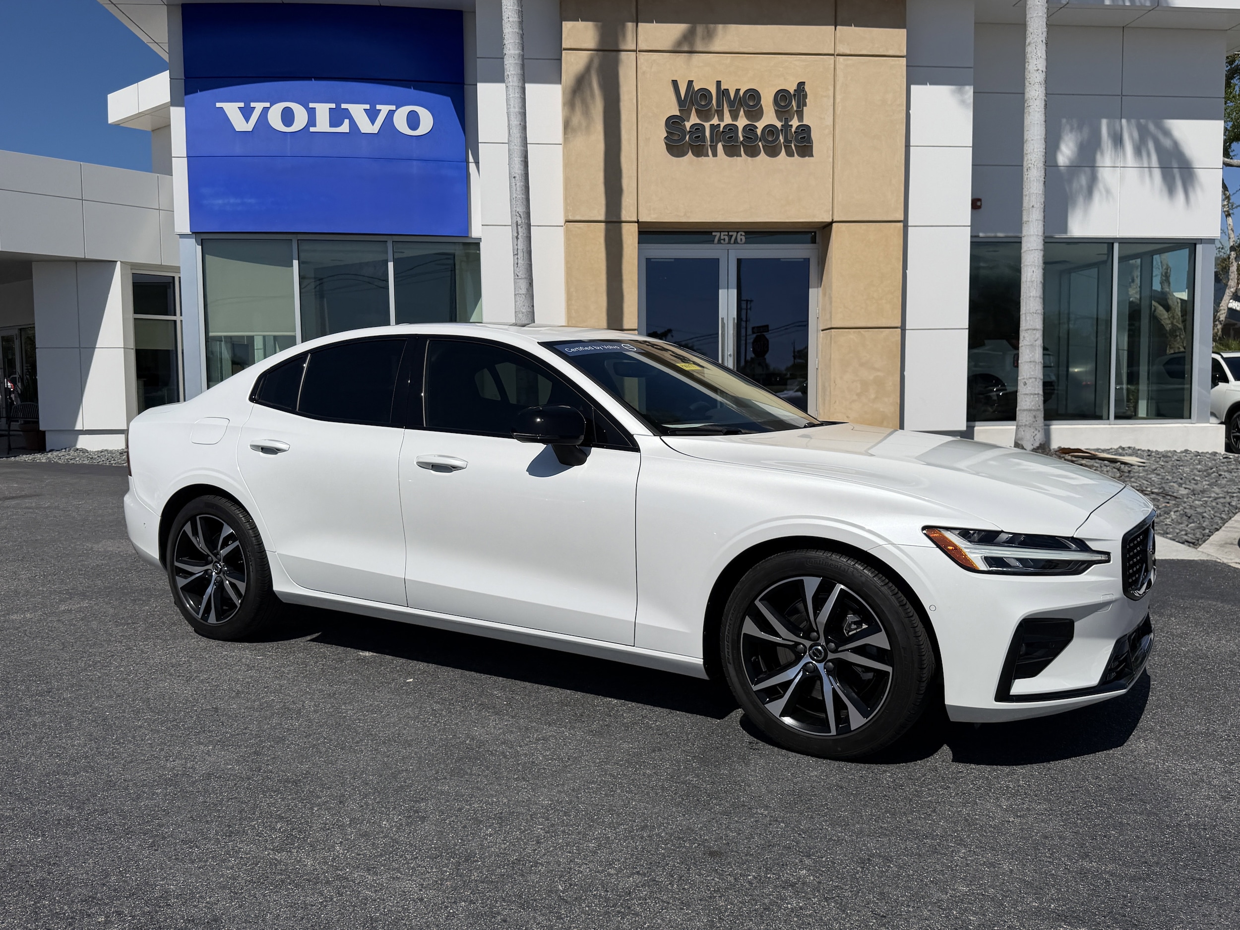 2023 Volvo S60 Plus