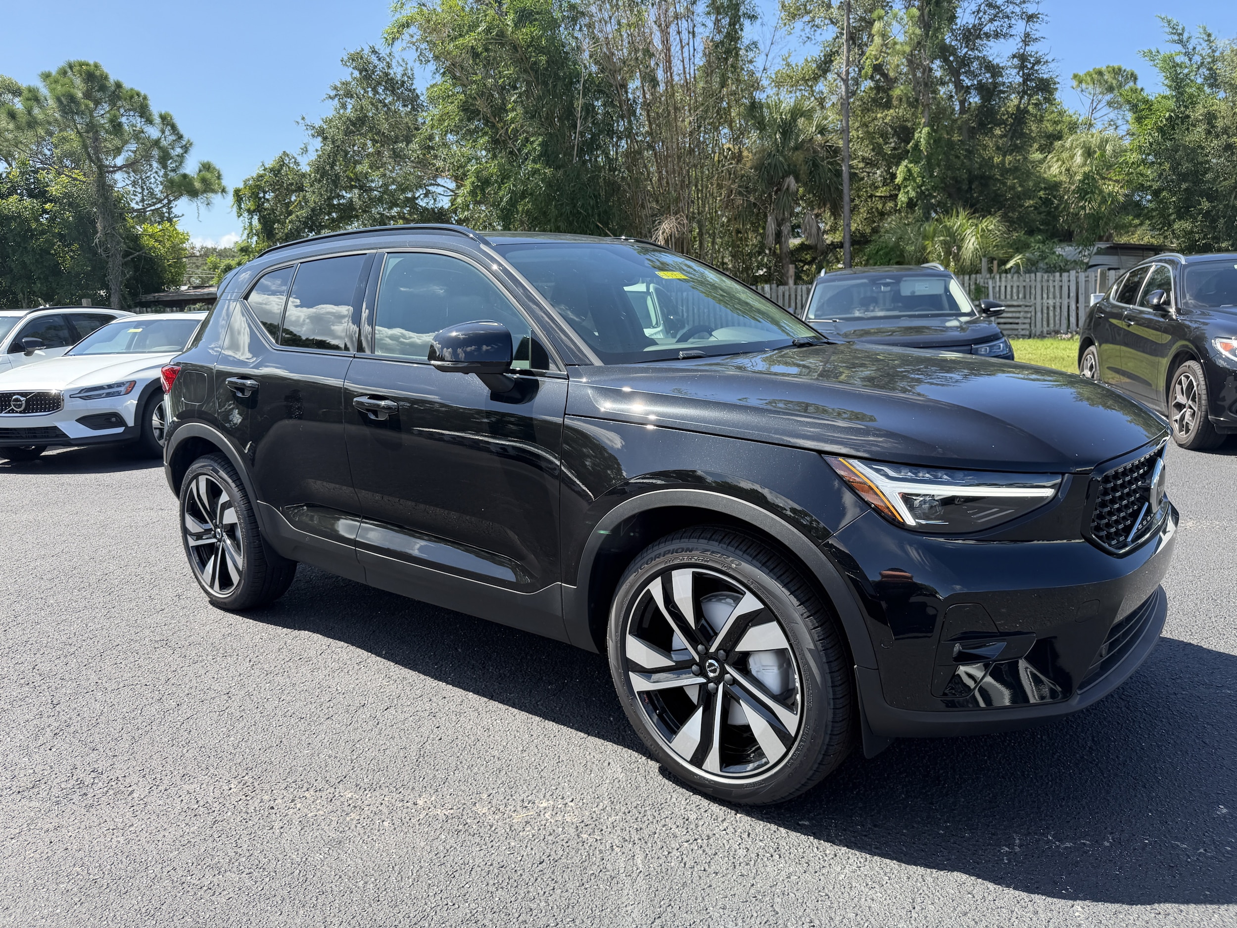 2026 Volvo XC40