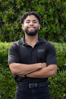 Staff member Juan Benevides from ffc5c38c1a4c