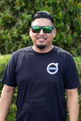 Staff member Geraldo Ramirez from ffc5c38c1a4c
