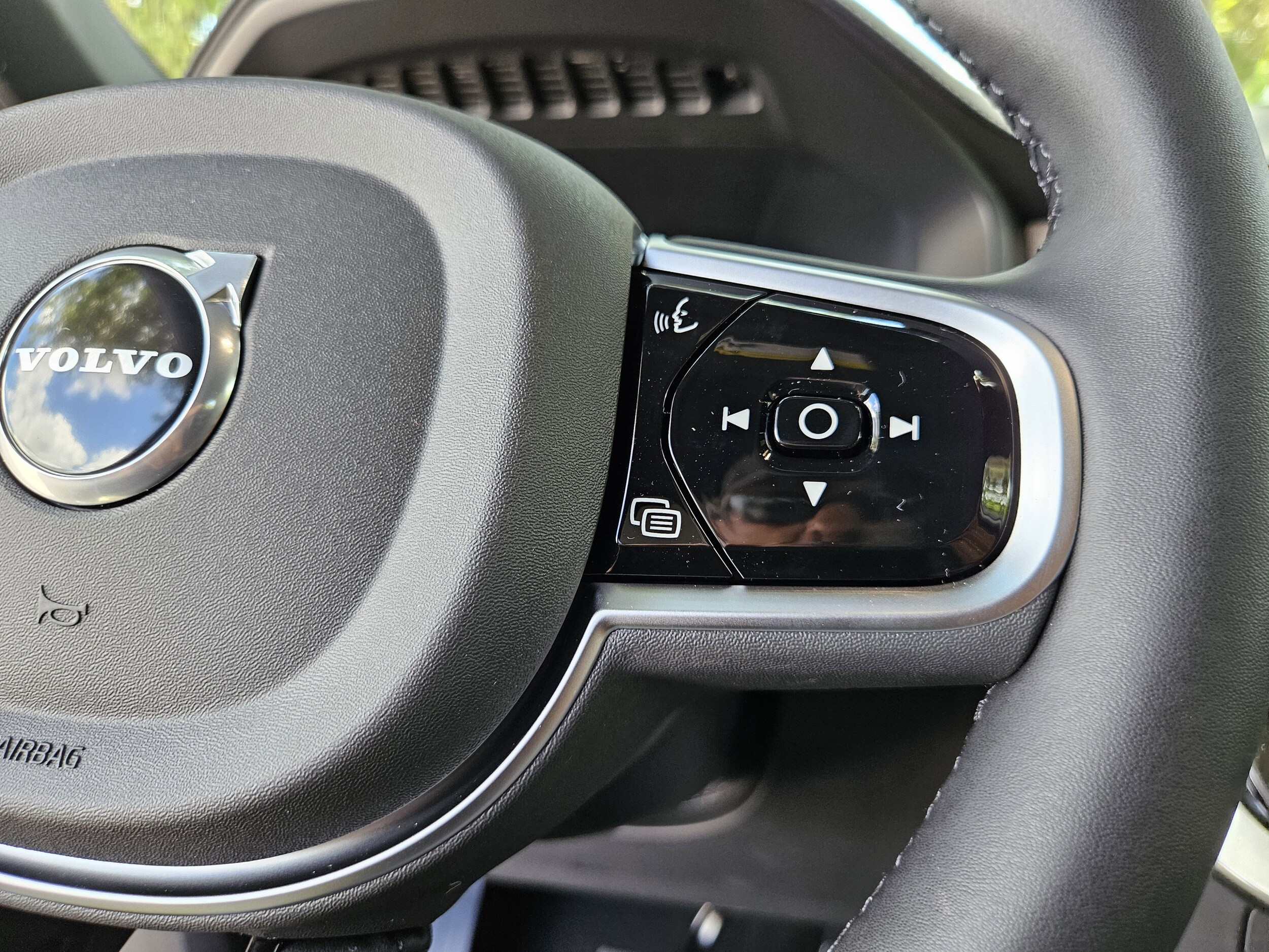 2026 Volvo XC90 Plus - Photo 34