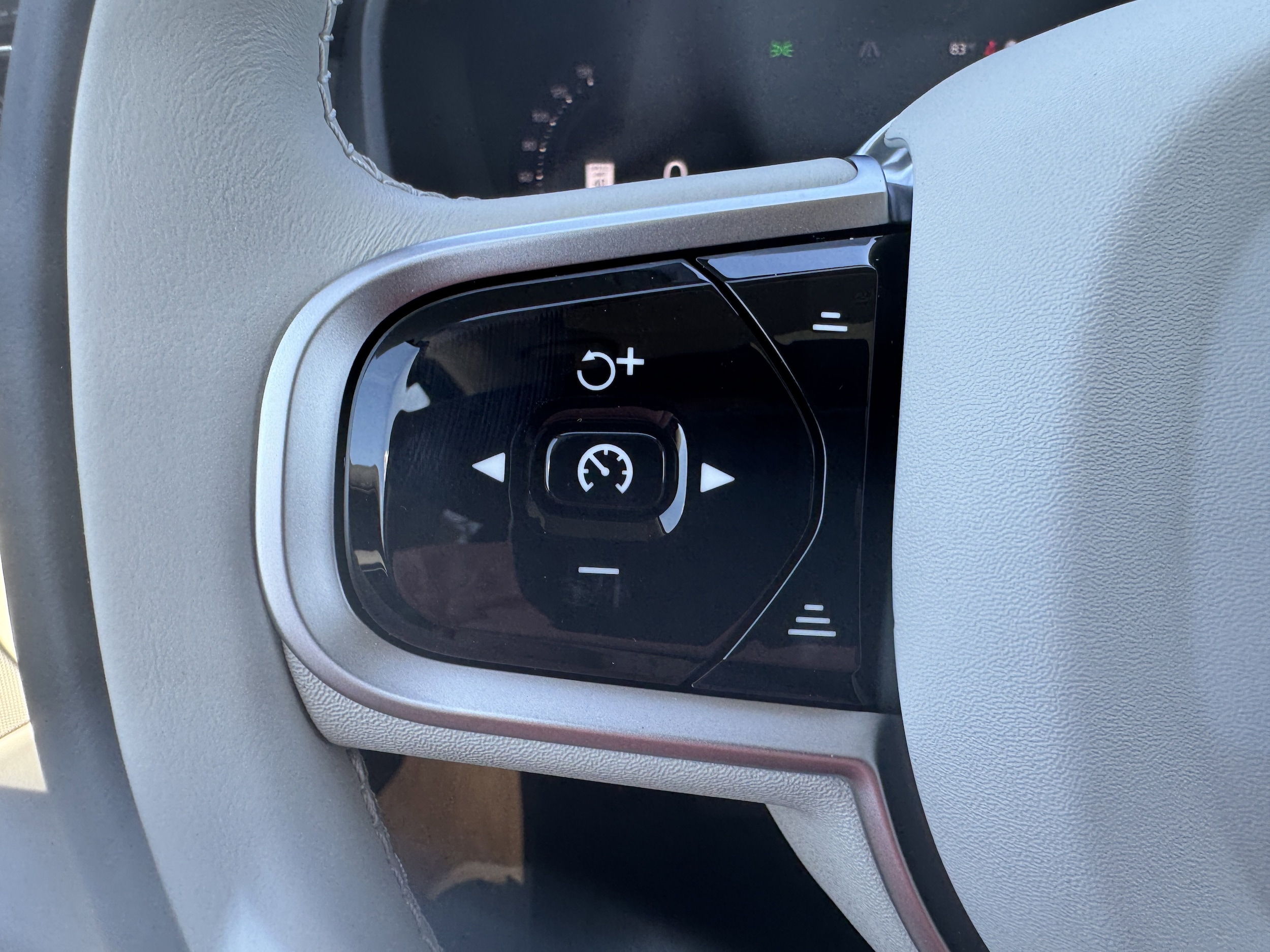 2026 Volvo XC90 Ultra - Photo 30