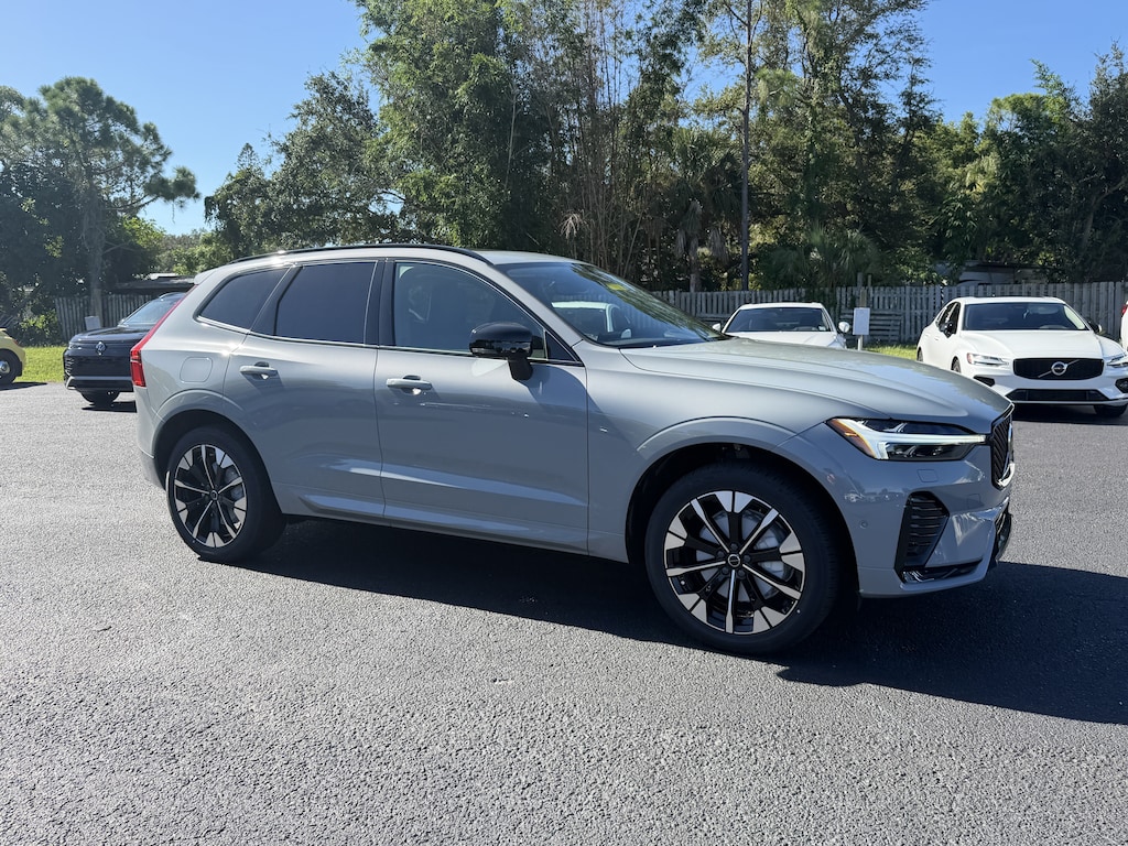 New 2027 Volvo XC60 B5 Plus SUV