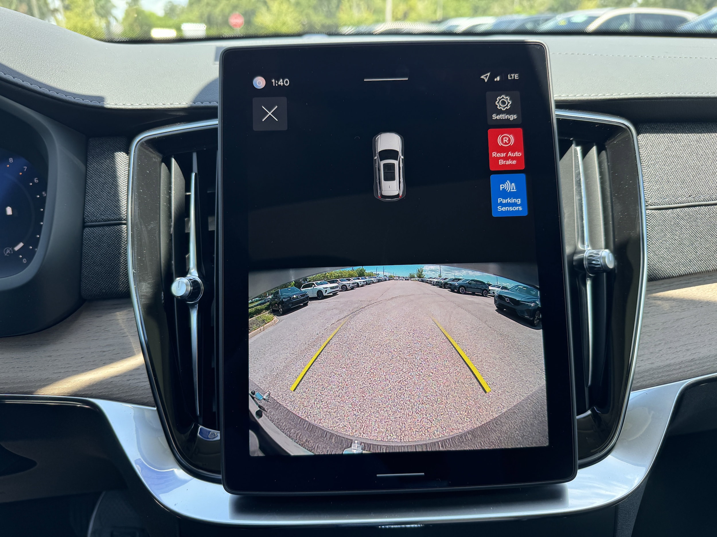 2026 Volvo XC90 Core - Photo 23