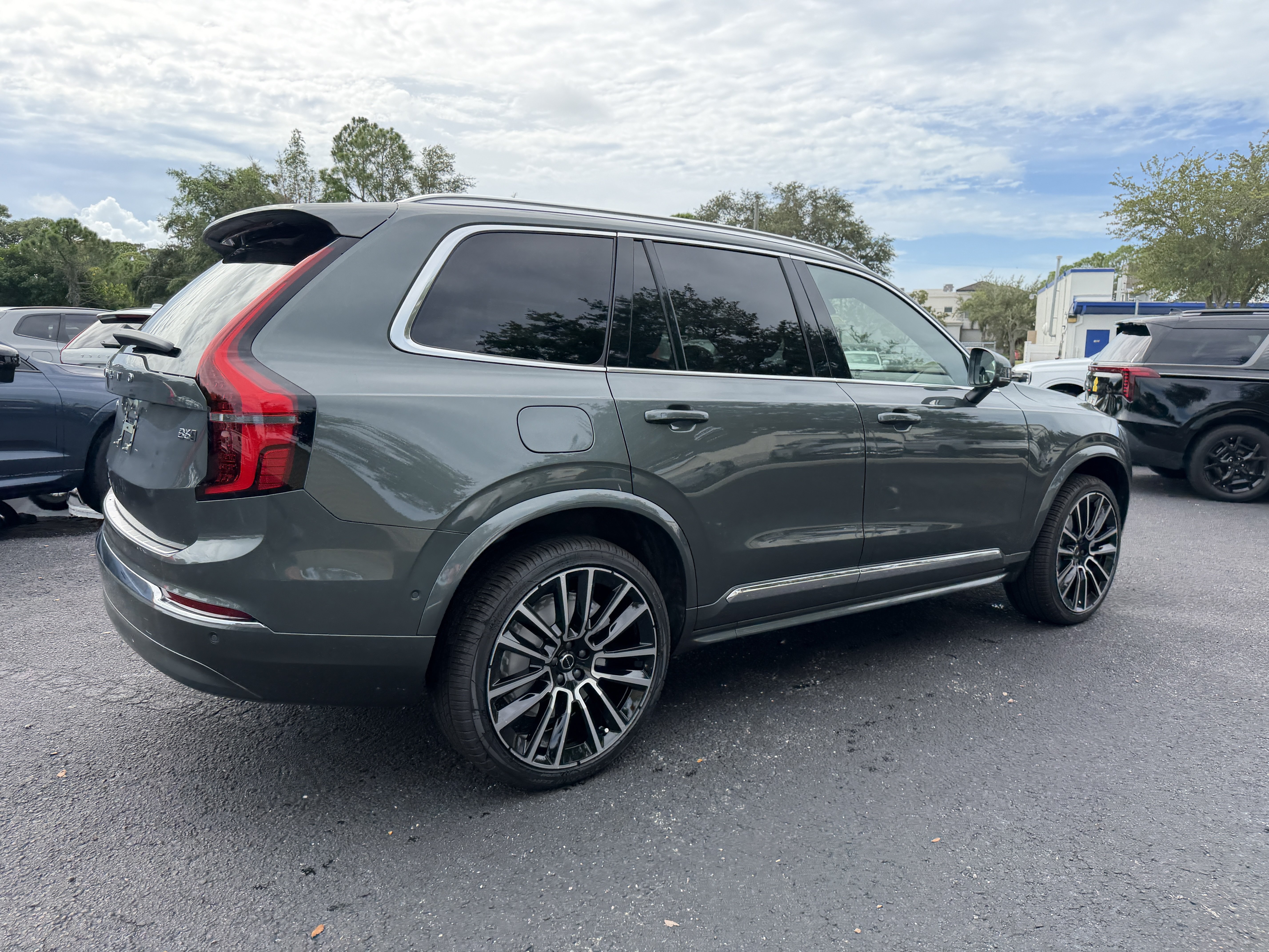 New 2027 Volvo XC90 B6 Plus 7-Seater SUV