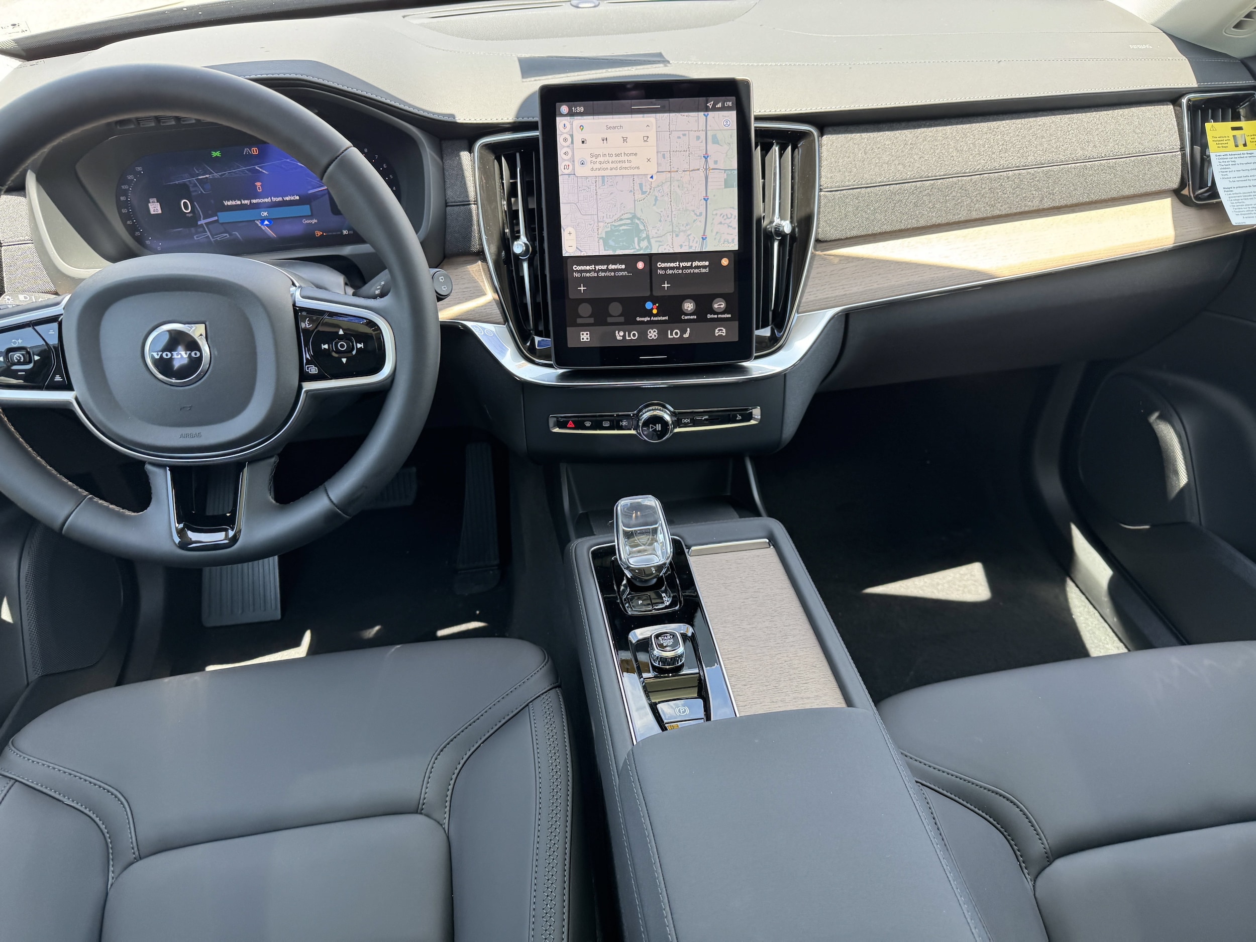 2026 Volvo XC90 Core - Photo 14