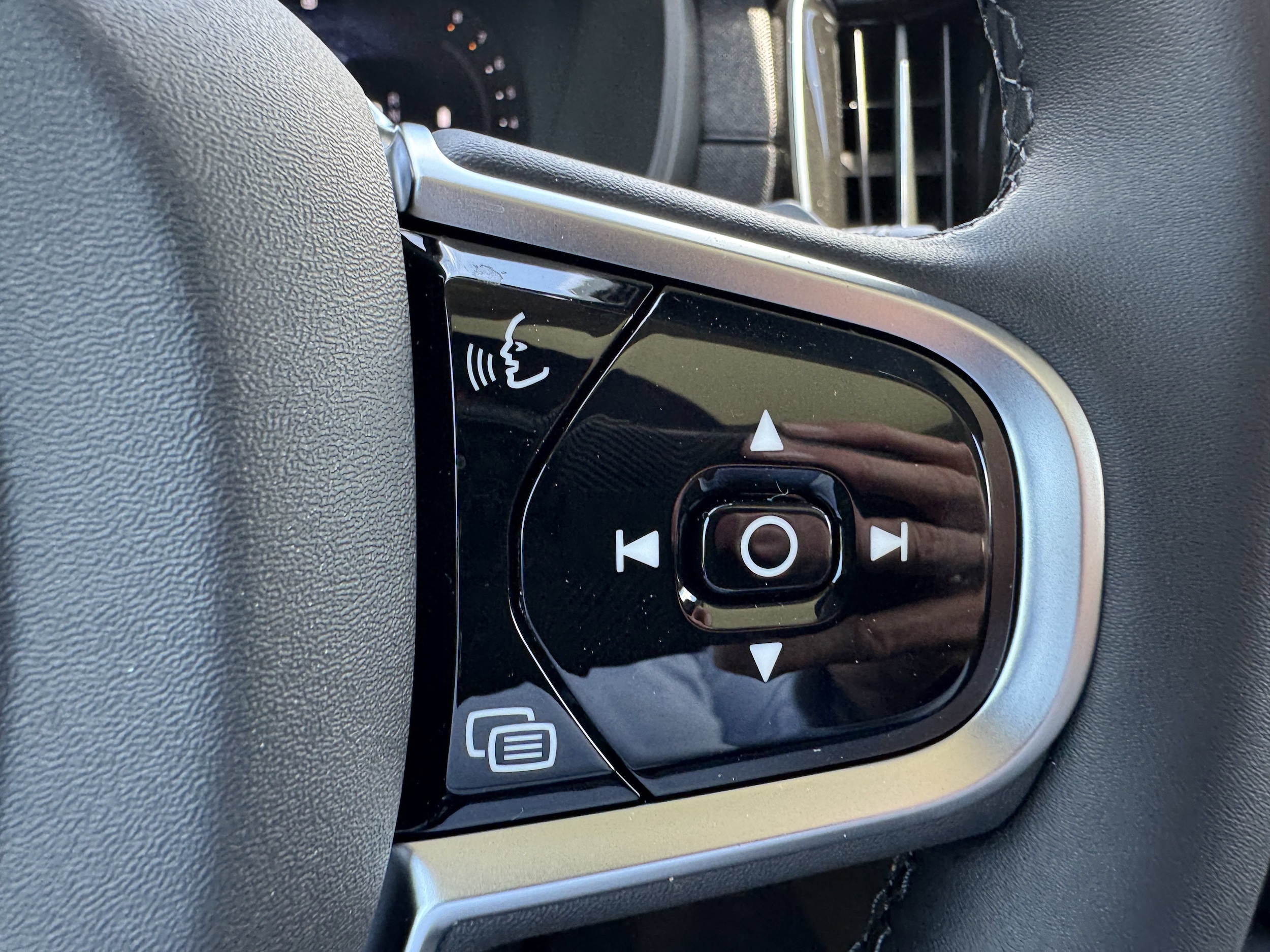 2026 Volvo XC90 Core - Photo 28