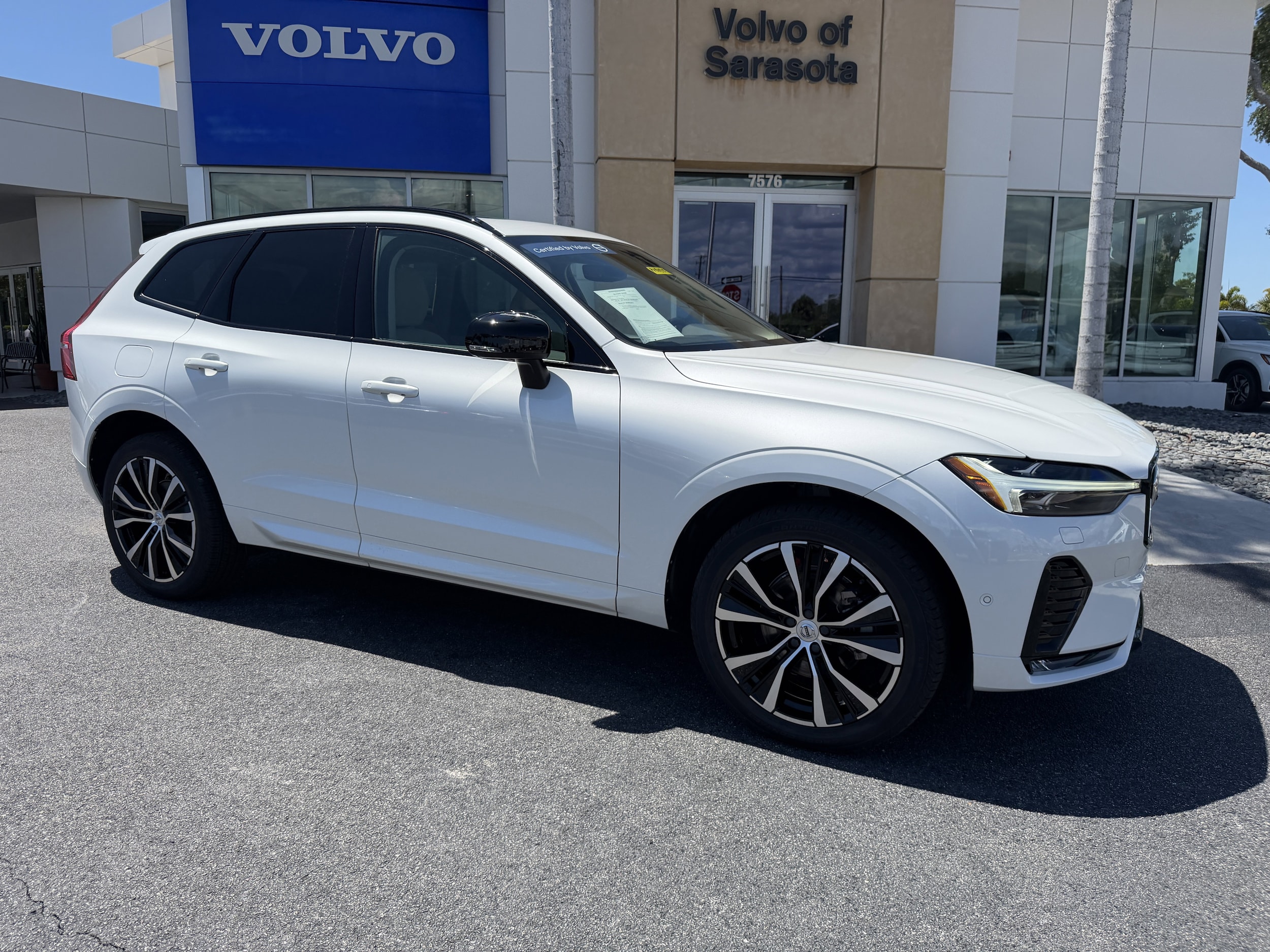 2023 Volvo XC60 Plus