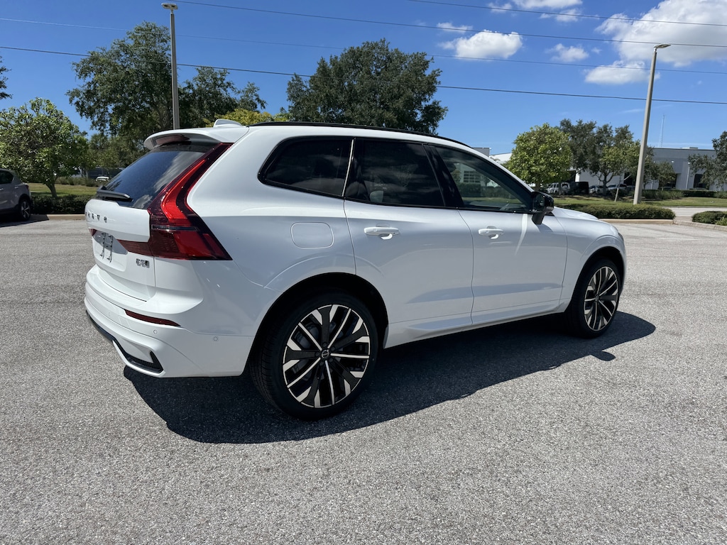 New 2026 Volvo XC60 B5 Ultra SUV