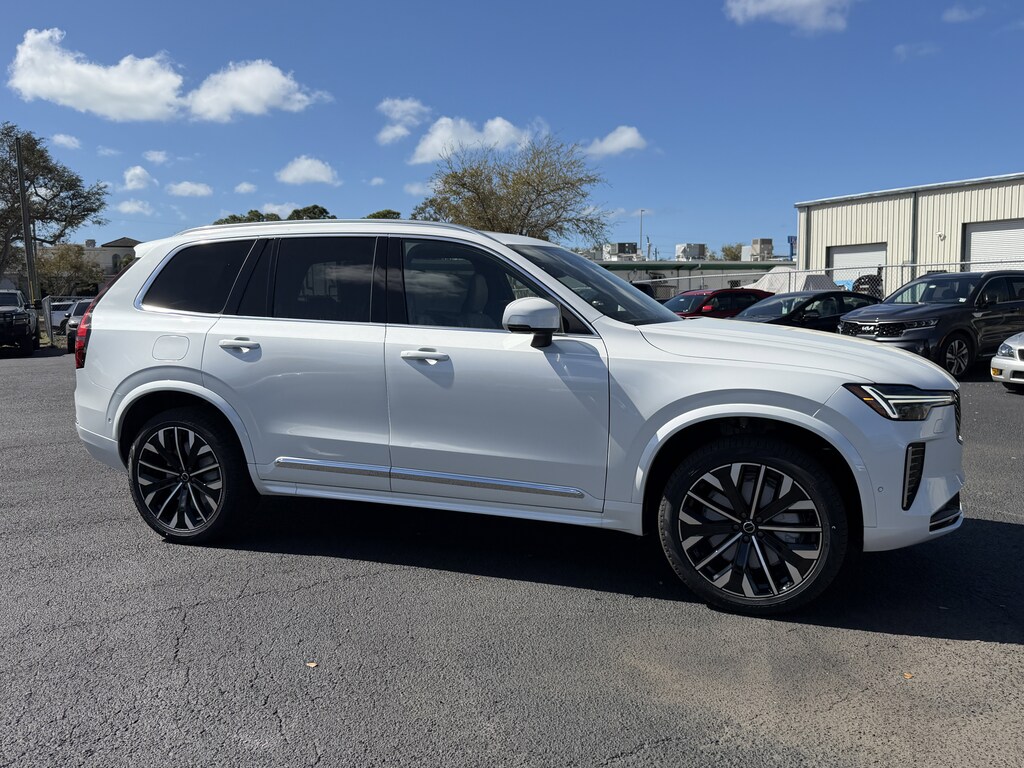 New 2026 Volvo XC90 B6 Ultra 7-Seater SUV
