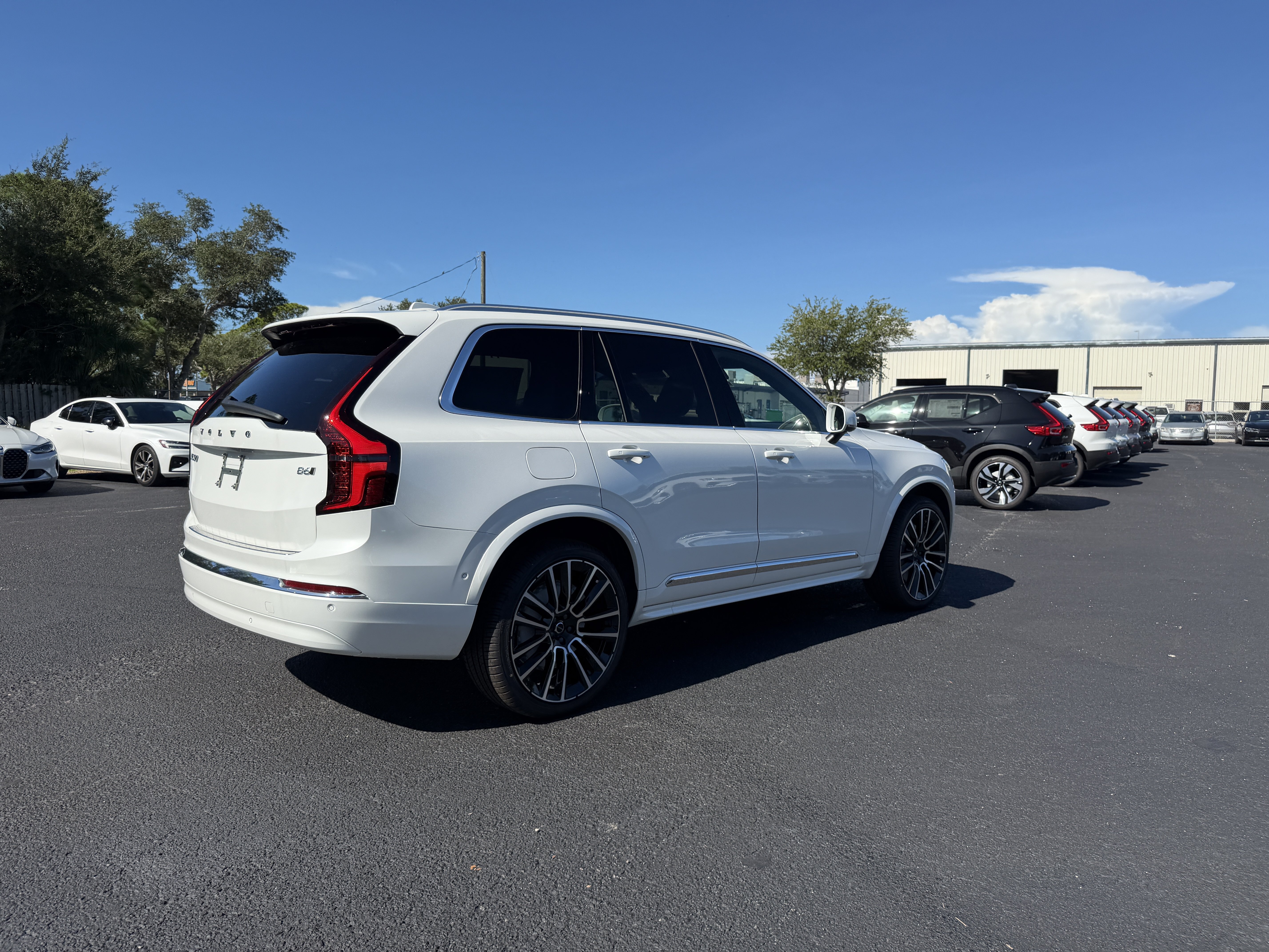 New 2027 Volvo XC90 B6 Plus 7-Seater SUV