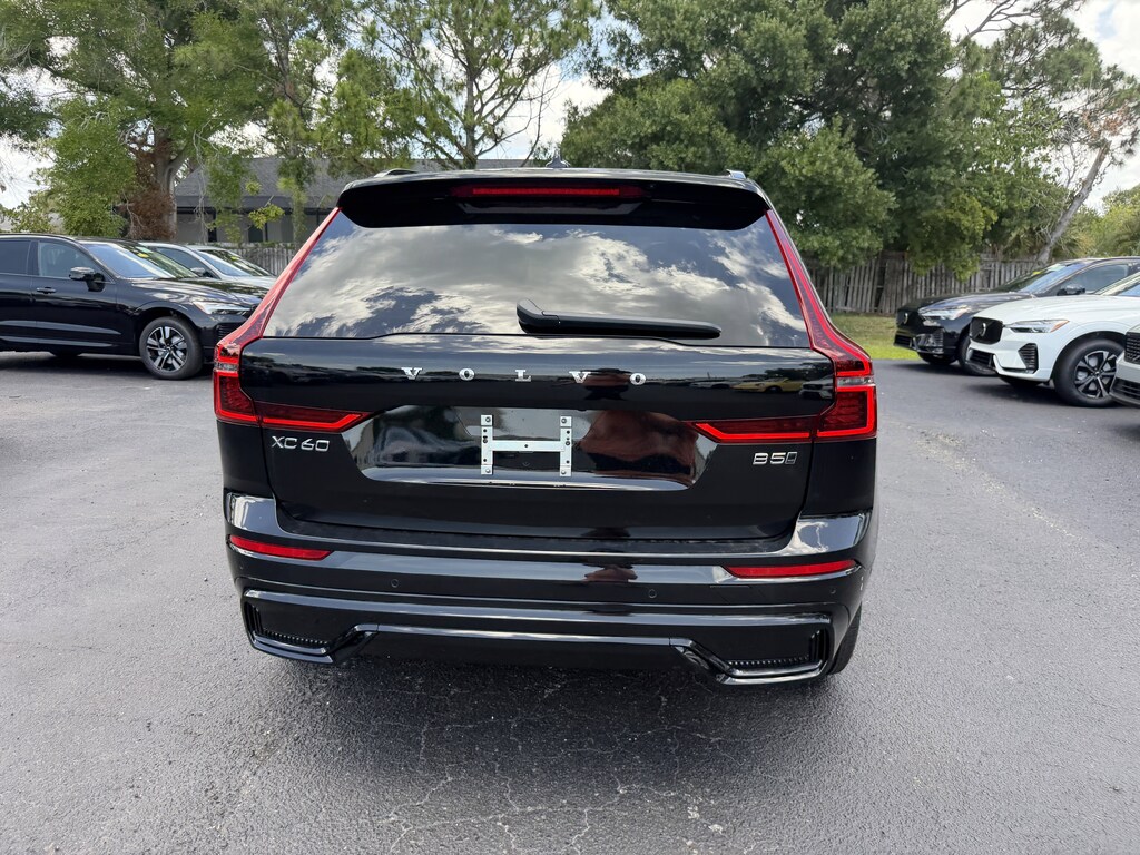 New 2026 Volvo XC60 B5 Plus SUV