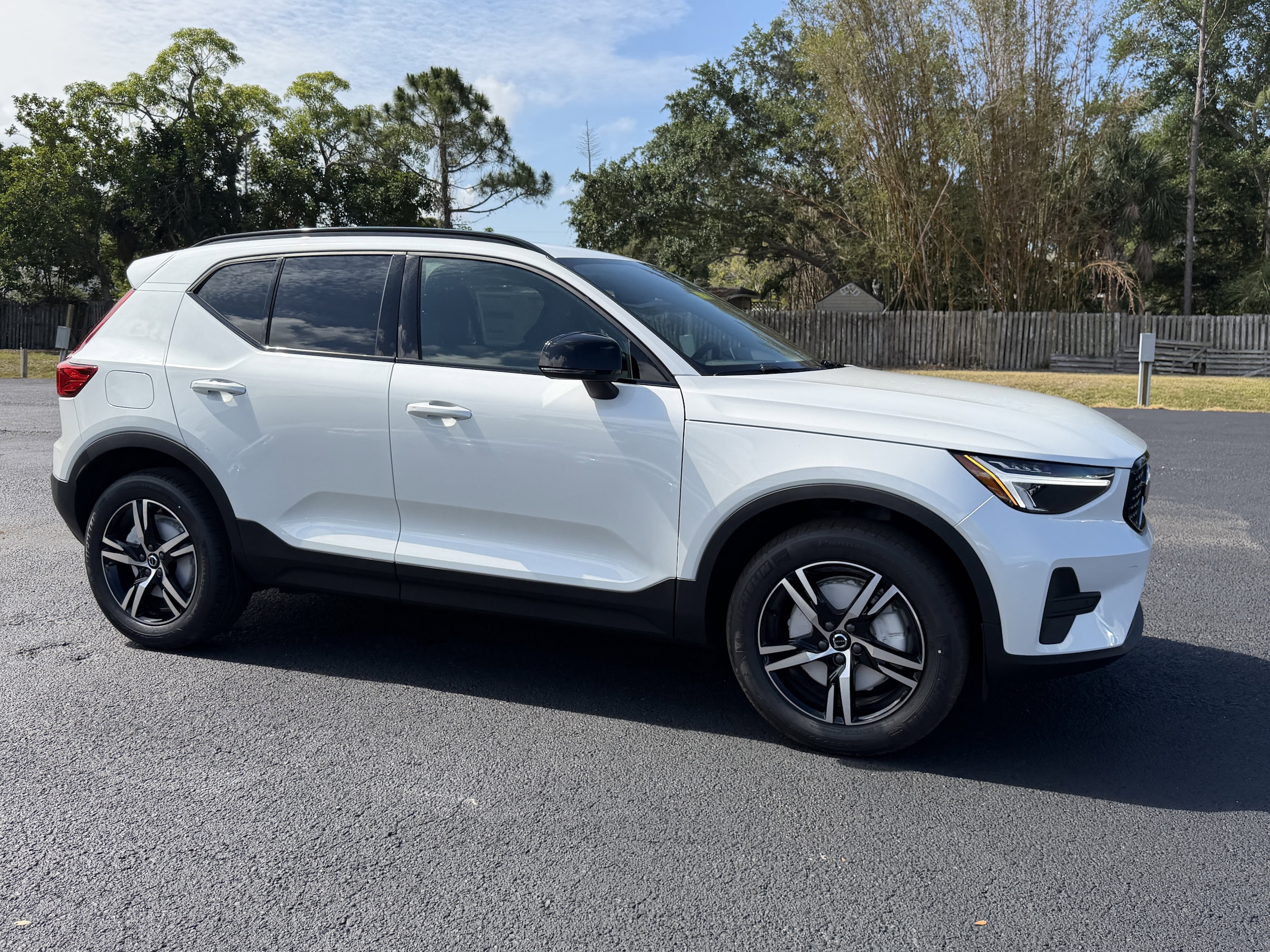 2026 Volvo XC40