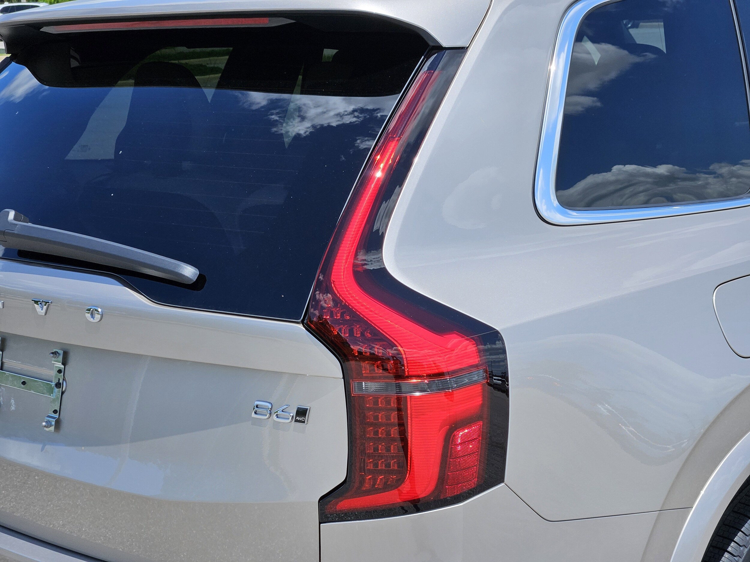 2026 Volvo XC90 Plus - Photo 10