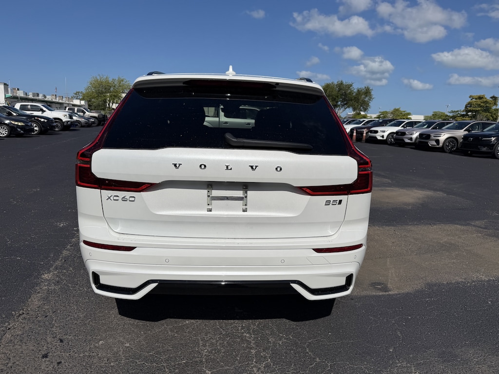 New 2026 Volvo XC60 B5 Plus SUV