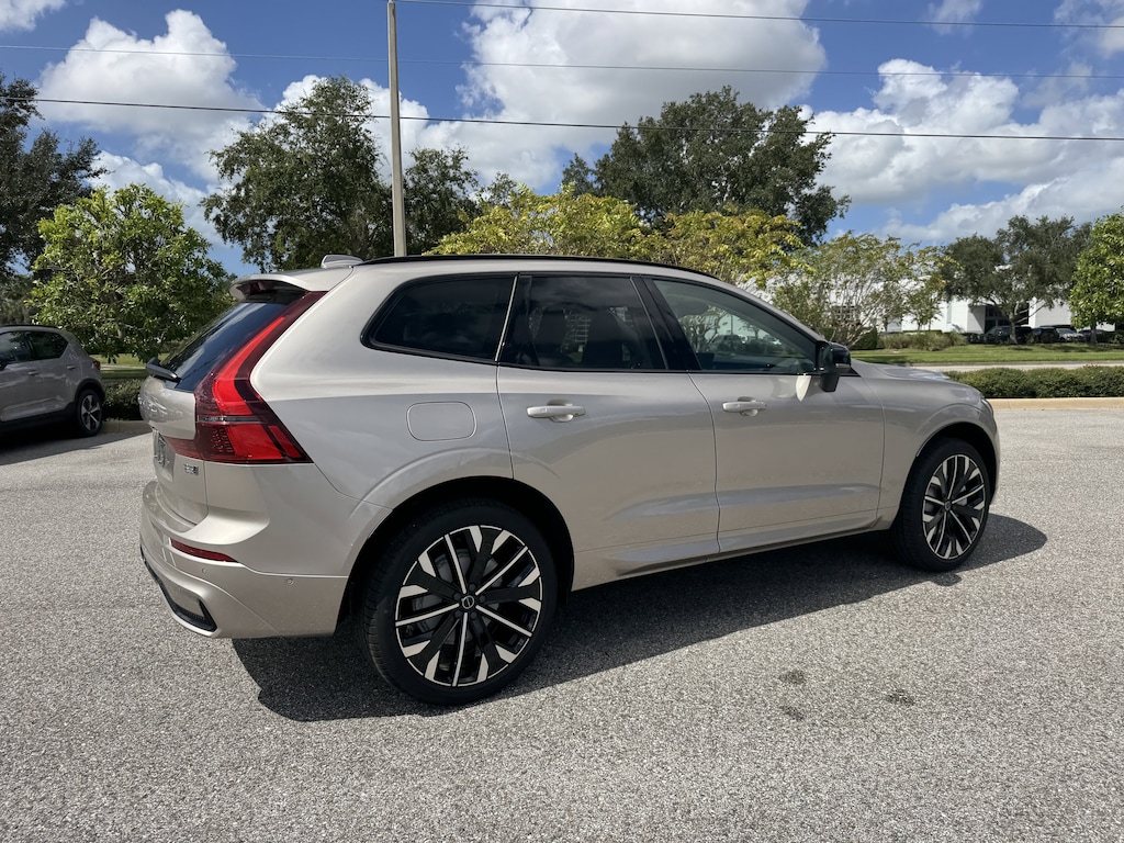 New 2026 Volvo XC60 B5 Ultra SUV