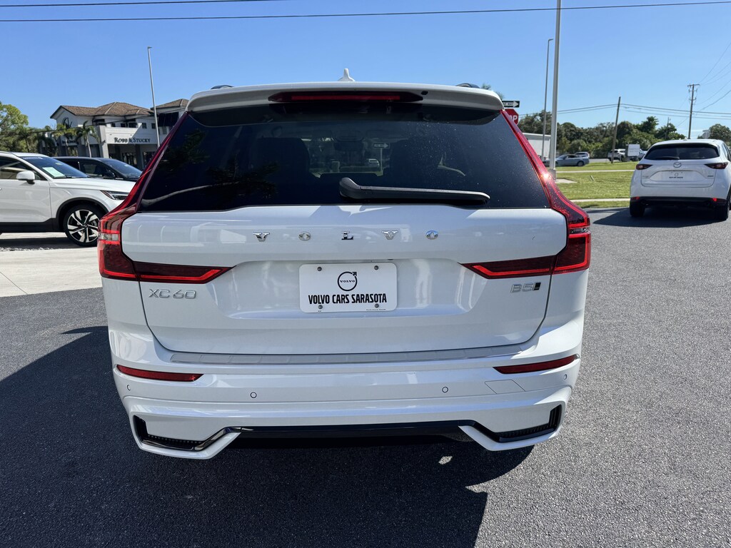 New 2026 Volvo XC60 B5 Ultra SUV