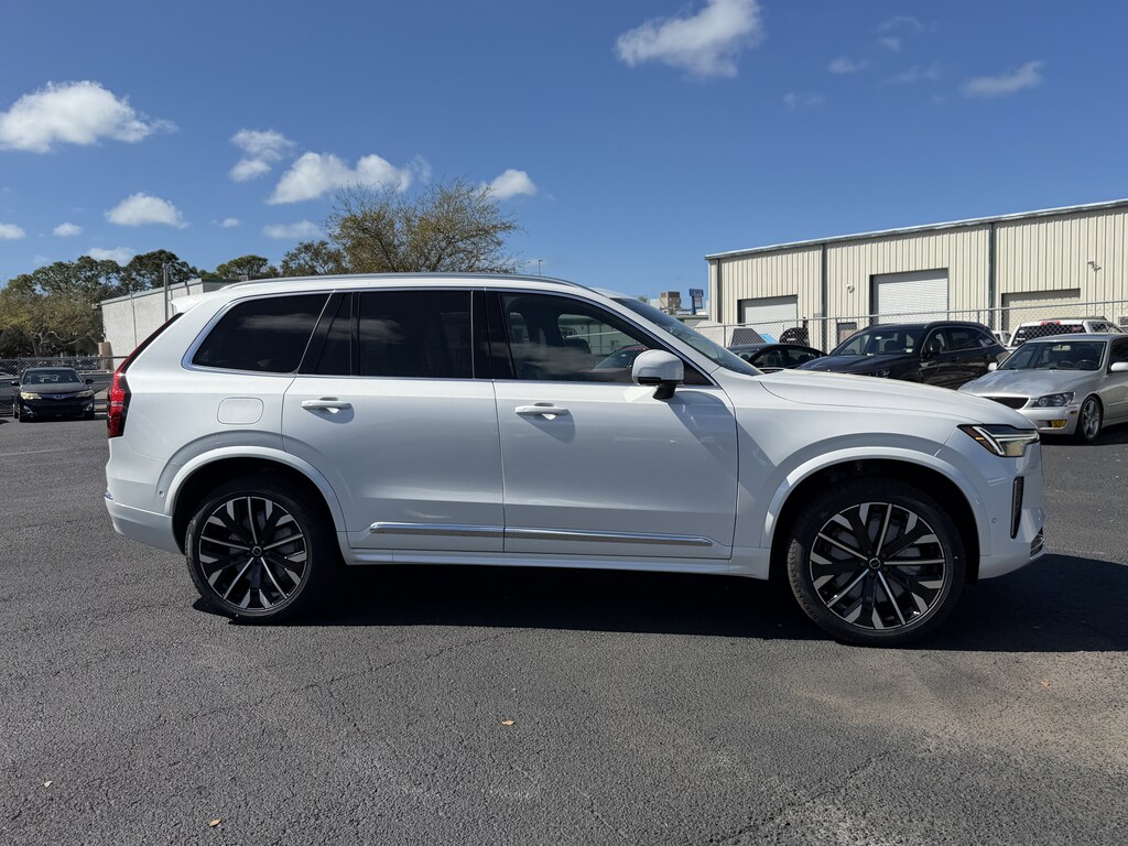New 2026 Volvo XC90 B6 Ultra 7-Seater SUV