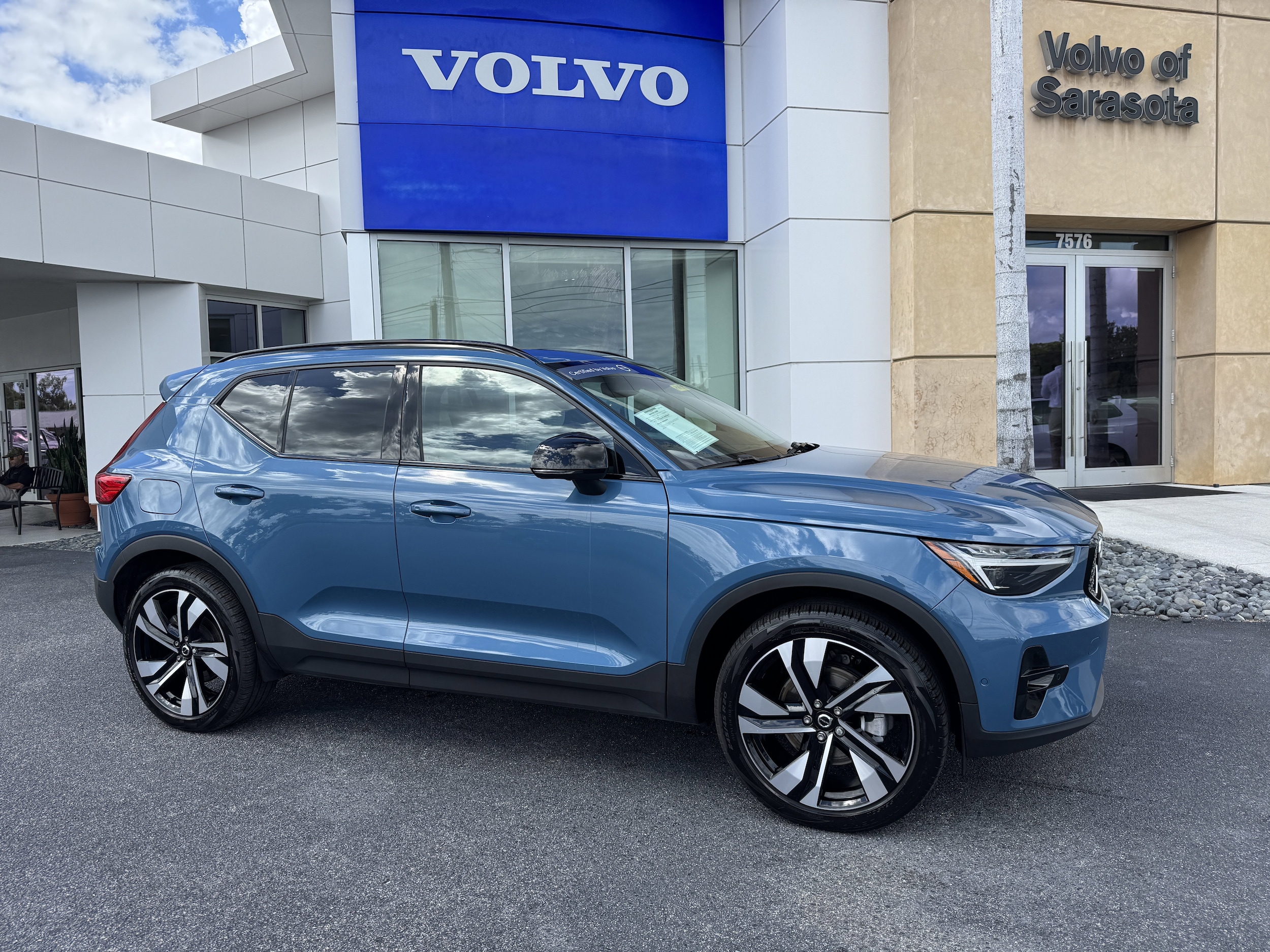 2024 Volvo XC40