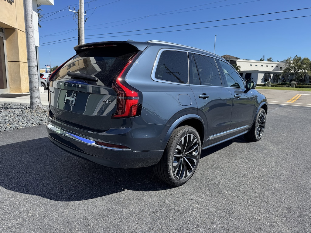 New 2026 Volvo XC90 B6 Plus 7-Seater SUV