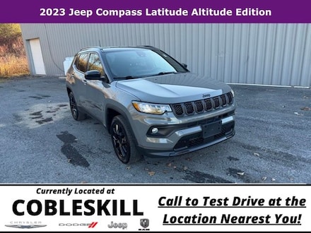 2023 Jeep Compass Latitude SUV