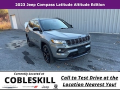 2023 Jeep Compass Latitude SUV