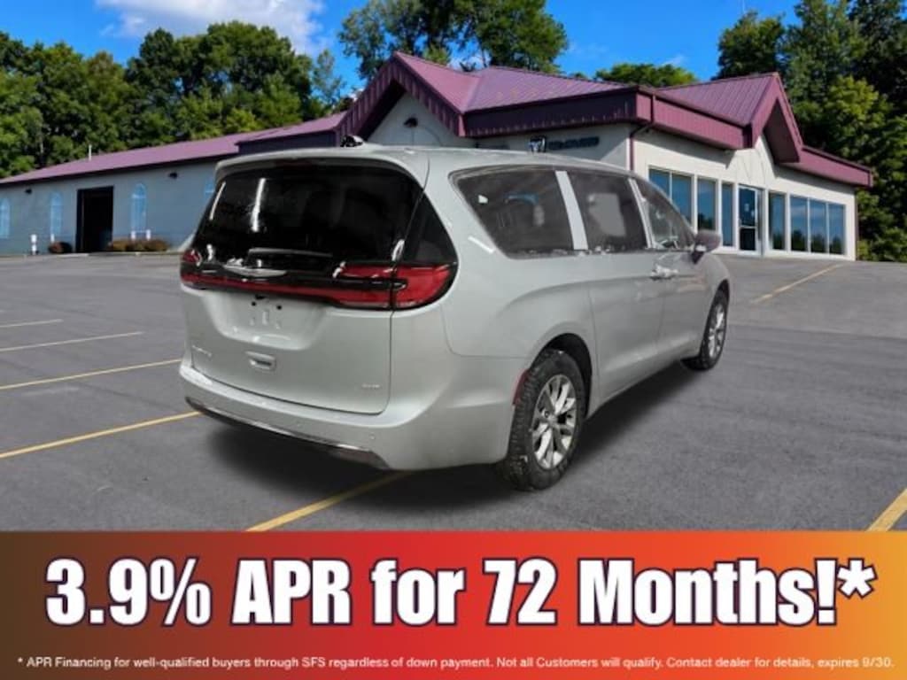 New 2026 Chrysler Pacifica Select Passenger Van