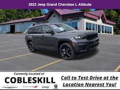 2022 Jeep New Grand Cherokee Laredo SUV