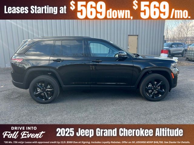 2025 Jeep Grand Cherokee Altitude X photo 2