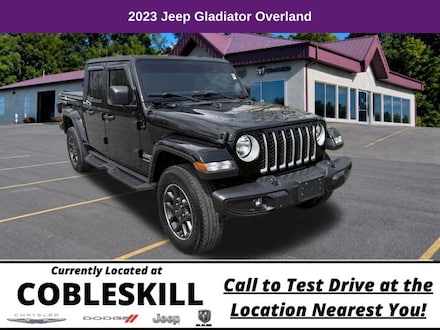 2023 Jeep Gladiator Overland Truck Crew Cab