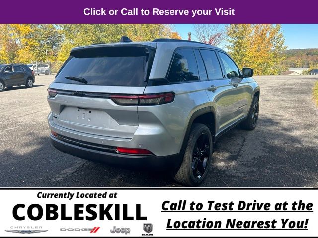 2025 Jeep Grand Cherokee Altitude X photo 4