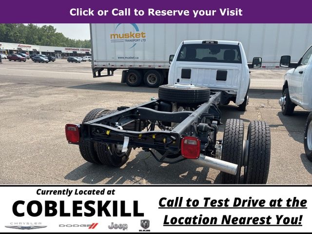 2025 Ram 5500 Tradesman photo 3