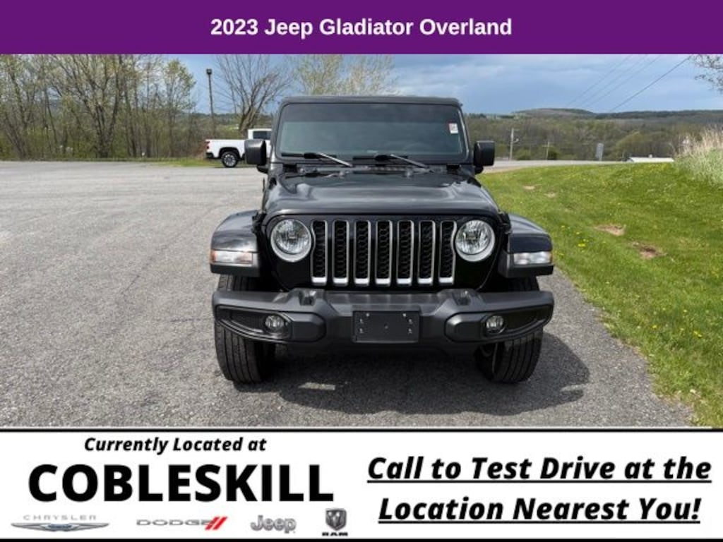 Used 2023 Jeep Gladiator Overland Truck Crew Cab