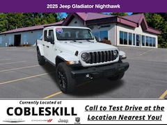 2025 Jeep Gladiator Sport Truck Crew Cab