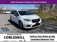 2023 Chrysler Pacifica Plug-In Hybrid Limited Van Passenger Van