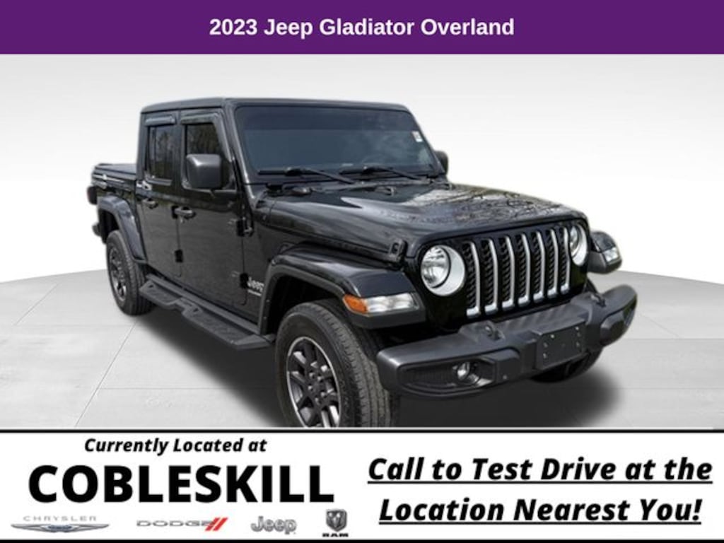 Used 2023 Jeep Gladiator Overland Truck Crew Cab