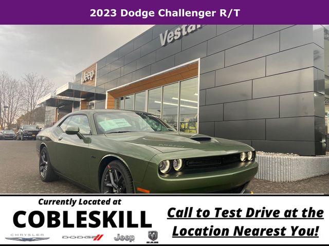 2023 Dodge Challenger R/T's photo