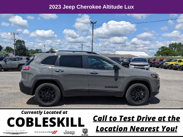 Used 2023 Jeep Cherokee Altitude Lux with VIN 1C4PJMMB1PD102425 for sale in Cobleskill, NY