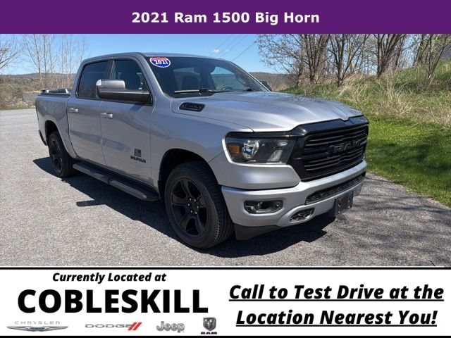 2021 RAM 1500 Big Horn/Lone Star 4x4 Crew Cab 5'7's photo
