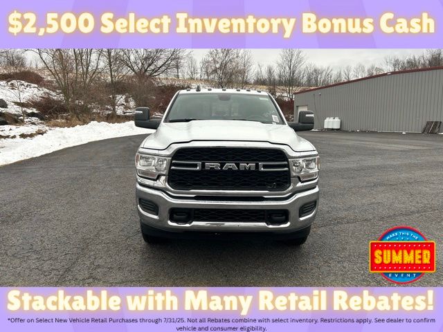 2024 Ram 3500 Tradesman photo 2