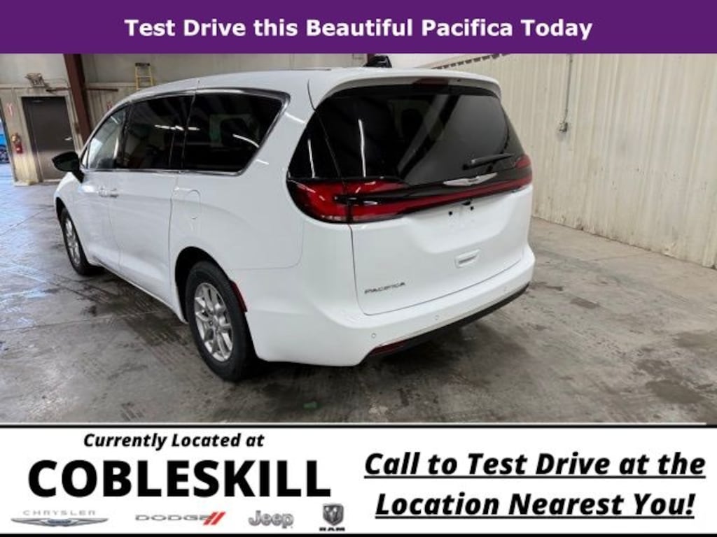 New 2026 Chrysler Pacifica Select Passenger Van