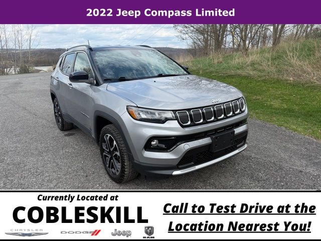 2022 Jeep Compass Limited 4X4's photo