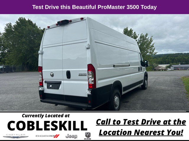 2024 Ram ProMaster 3500 photo 3